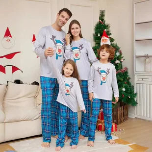 Hot Sales Christmas Pajamas Printed Xmas Family Matching Outfits Two Pieces Sleepwear Sets Christmas Family Pajamas Sets
