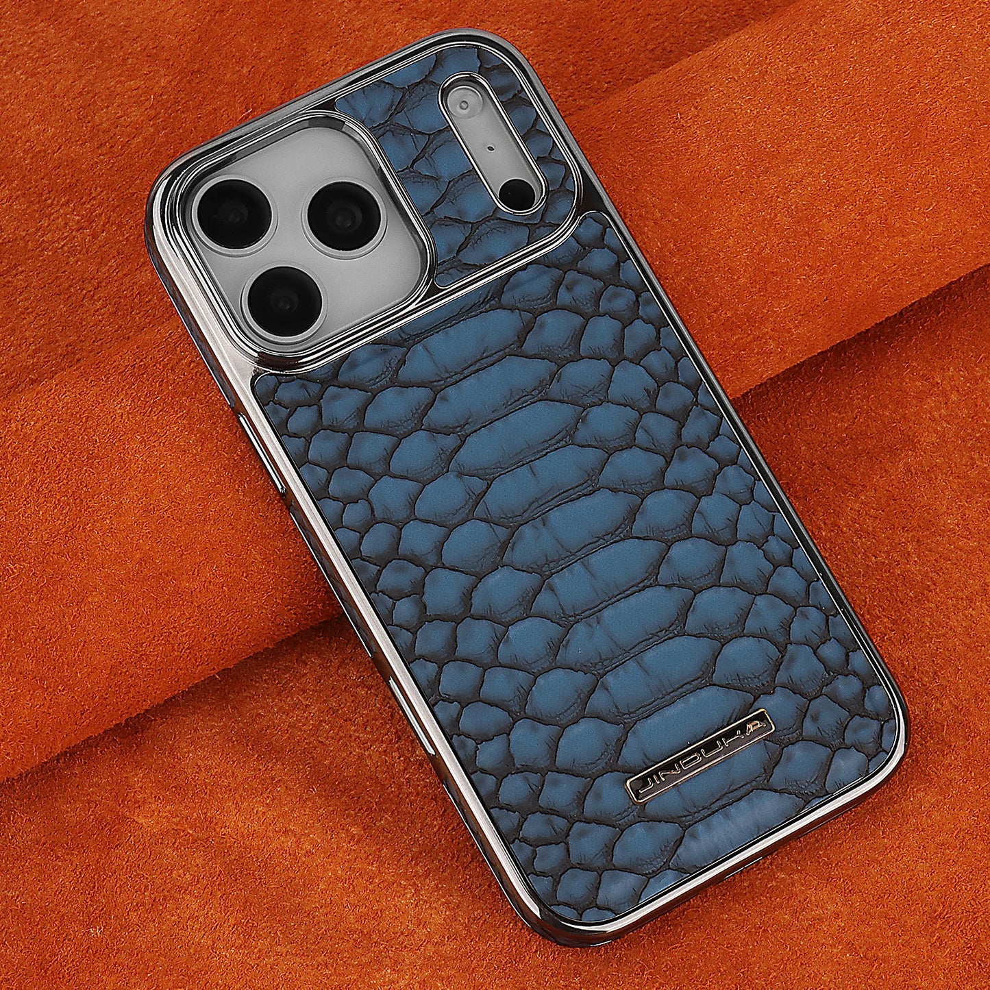 Luxury Fashion Snake-Patterned Leather Phone Case For iPhone 17 16 15 14 13 12 Pro Max 17Air  Inner Shell With Flannel Lining