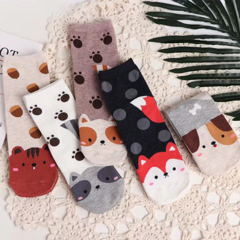 Women's Fashion Cartoon Animal Pattern Mid Tube Socks