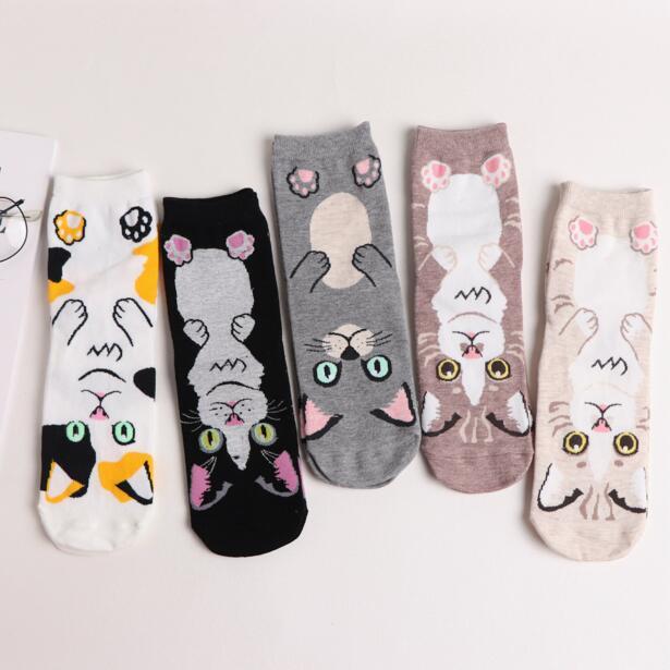 Women's Fashion Cartoon Animal Pattern Mid Tube Socks